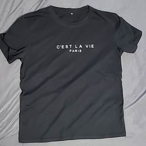 Black C'est La Vie graphic tee